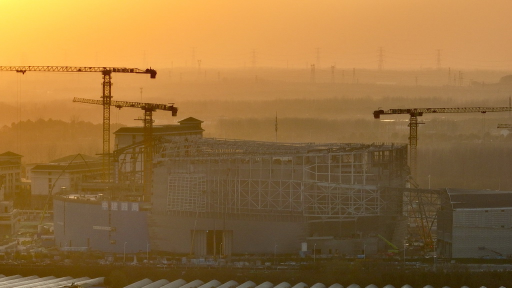 12月9日拍摄的紧凑型聚变能实验装置（BEST）建设现场（无人机照片）。