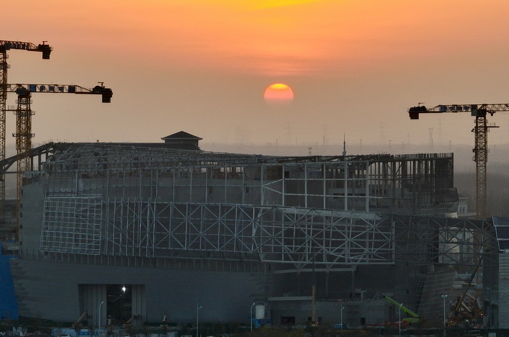 12月9日拍摄的紧凑型聚变能实验装置（BEST）建设现场（无人机照片）。