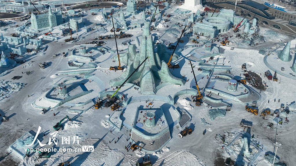 黑龙江：哈尔滨冰雪大世界建设进入冲刺阶段【2】