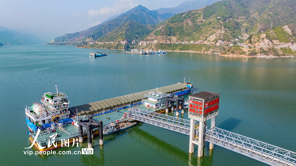 湖北秭归:航运能源转型 守护长江生态【4】