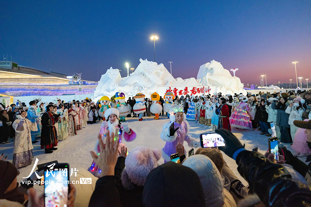 黑龙江哈尔滨：“冷资源”点亮热经济【8】