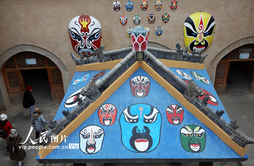 河南三门峡:地坑院迎客来【7】