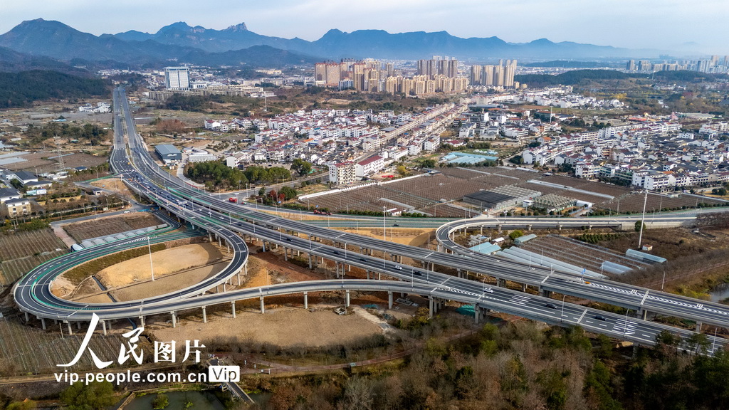 351国道浦江至兰溪段正式通车【4】