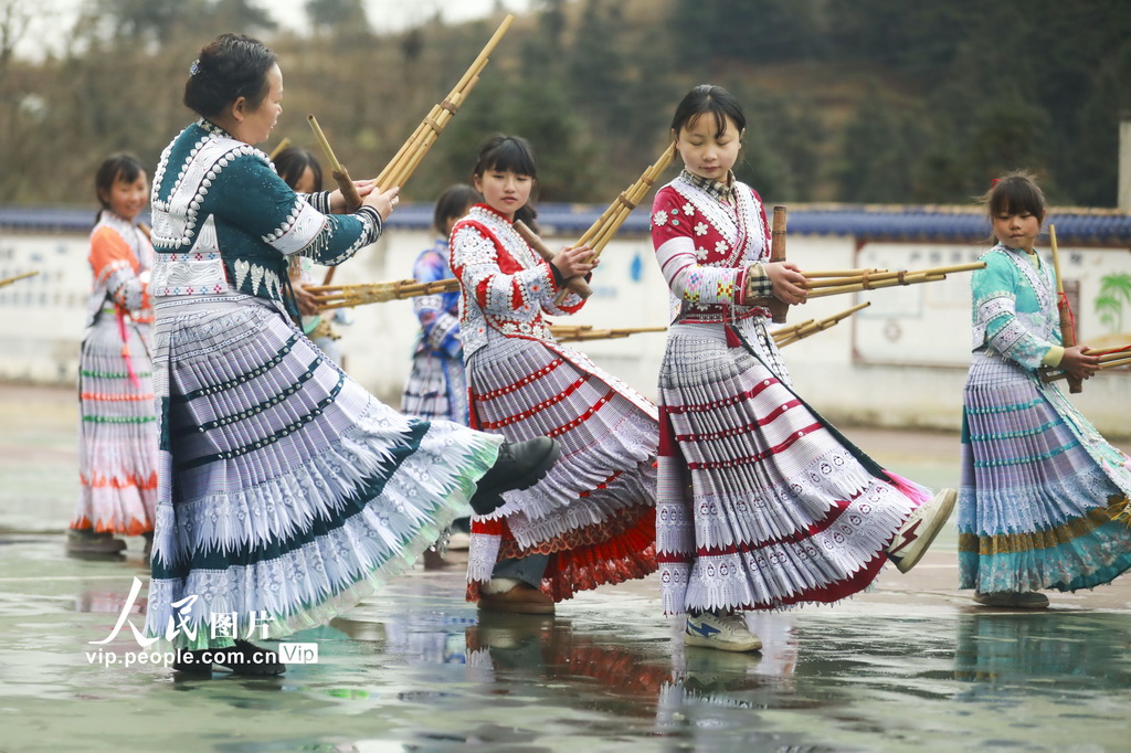 贵州黔西:苗族芦笙舞进校园【3】