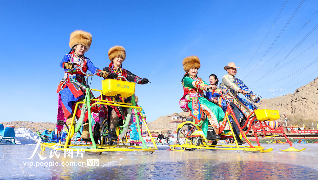 甘肃肃南：冰雪乐园欢声笑语迎新年【5】