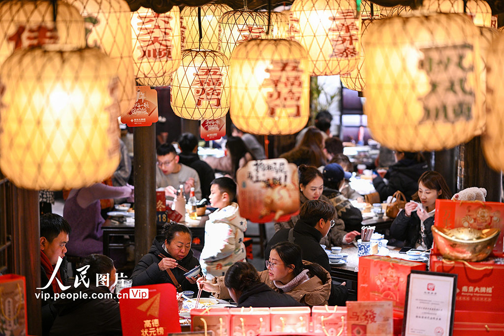 江苏南京：元旦假期 文旅消费火热【8】