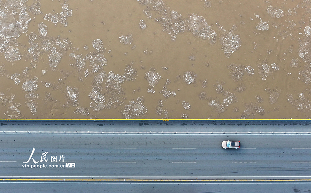 宁夏：黄河石嘴山段出现流凌【6】