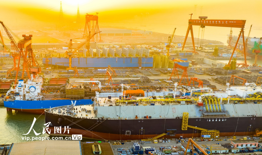 江苏泰州：新年伊始造船忙【3】