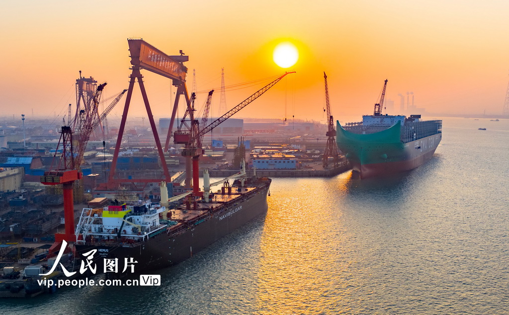 江苏泰州：新年伊始造船忙【7】