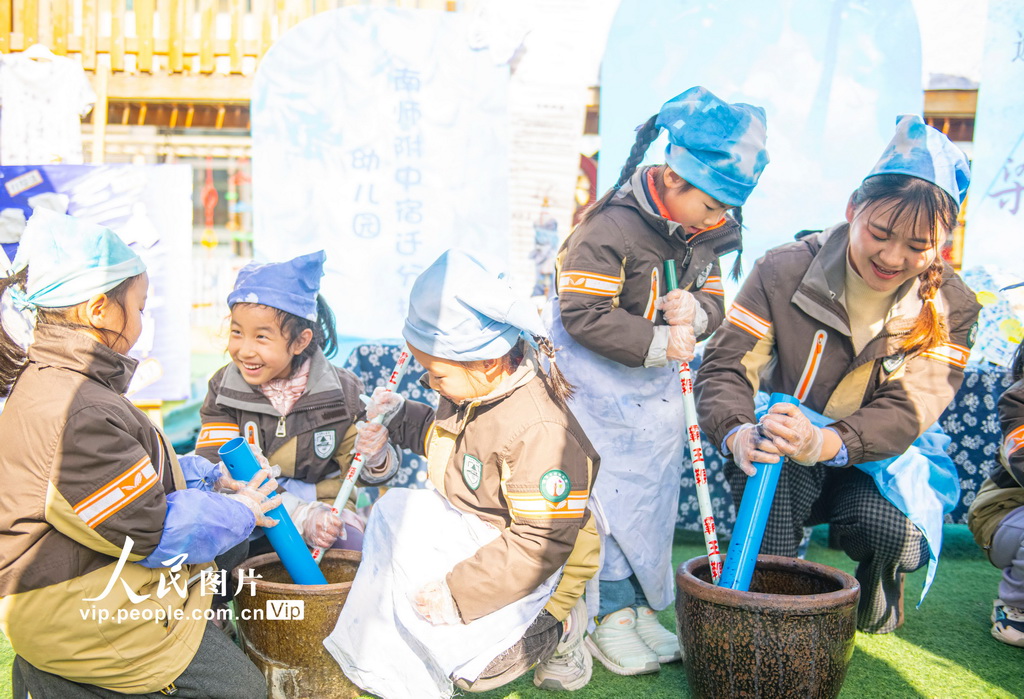 江苏宿迁：学习扎染 感受非遗【2】