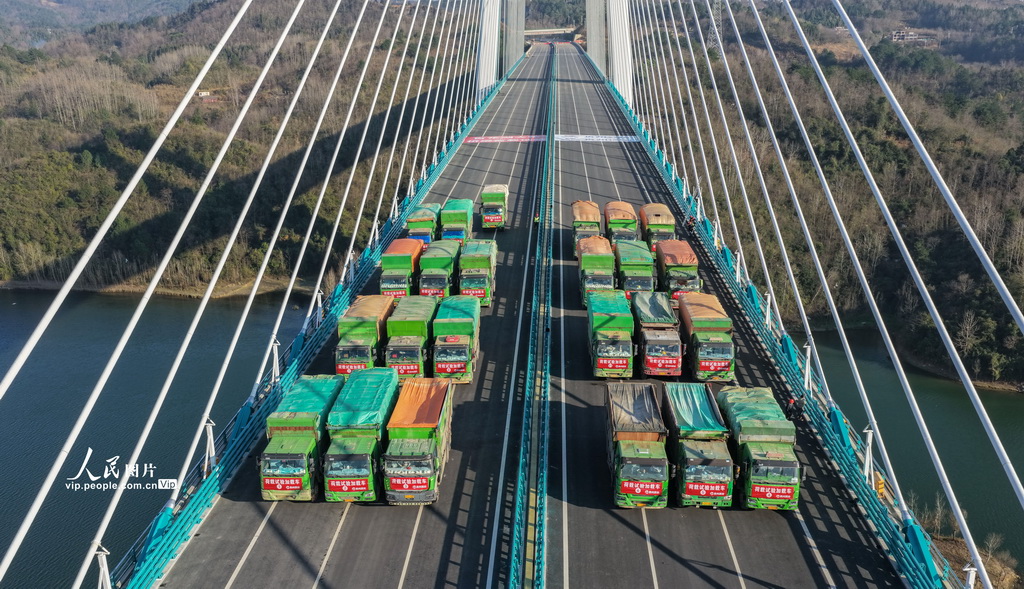 贵州贵阳：百花湖大桥顺利完成荷载试验【3】