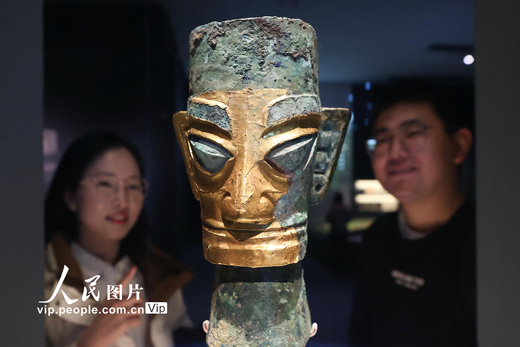 北京:“双星耀世——三星堆—金沙遗址古蜀文明展”举行【3】