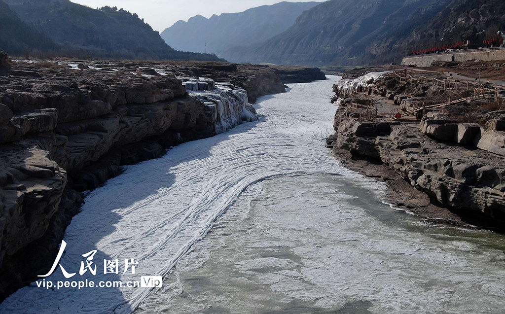 山西吉县：壶口瀑布现流凌封河景观【5】