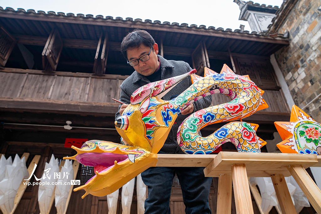 浙江浦江：赶制非遗板凳龙迎新春【6】