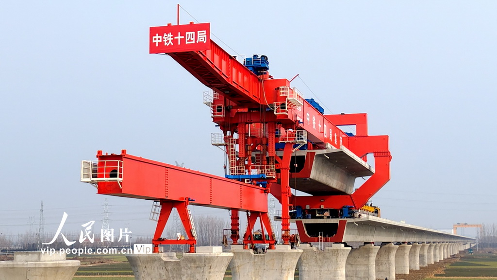 山东临沂：潍宿高铁临沂段架梁施工忙【4】