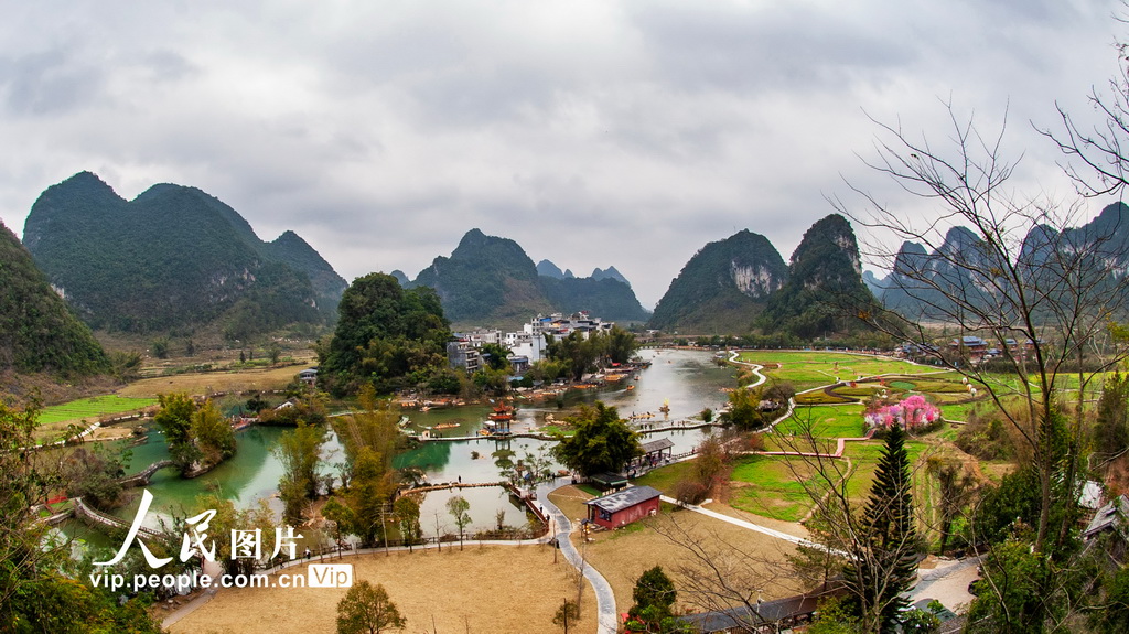 2026年2月5日拍摄的广西靖西市鹅泉风景区景色。