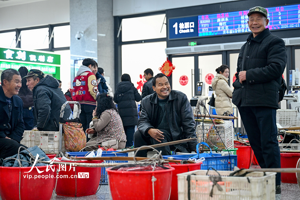 贵州铜仁：烟火人间慢火车 温暖穿行湘黔渝【7】