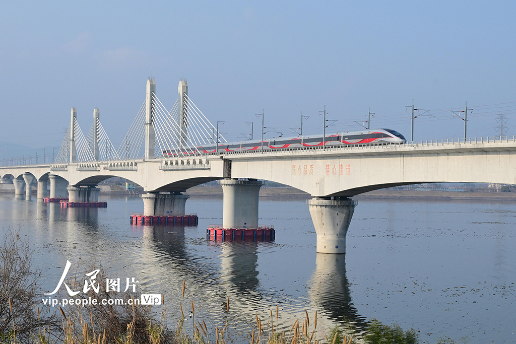 浙江:金建高铁兰建段通车运营【7】