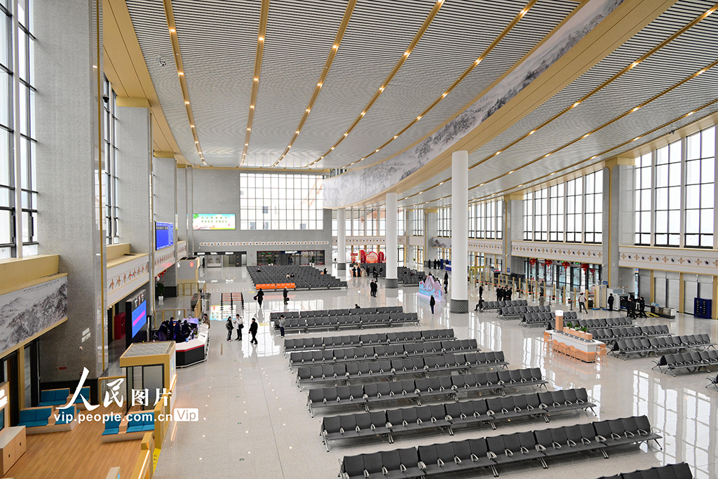 浙江:金建高铁兰建段通车运营【8】