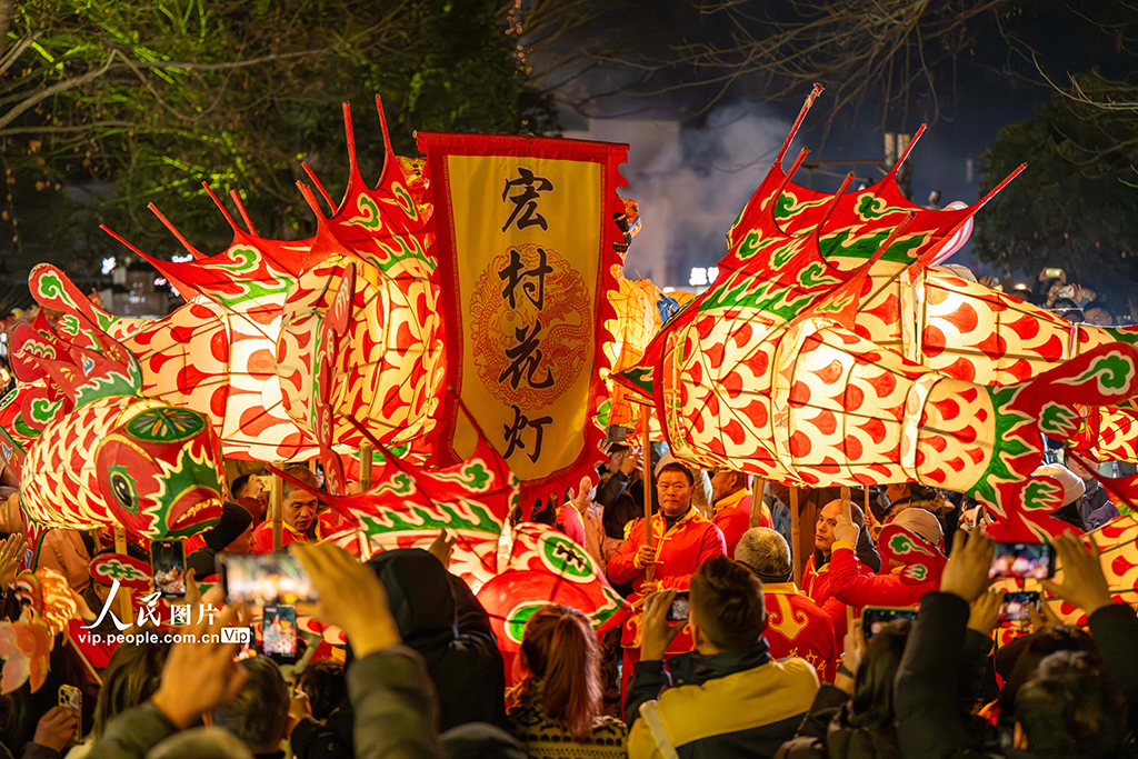 安徽黟县:非遗鱼灯闹新年【2】