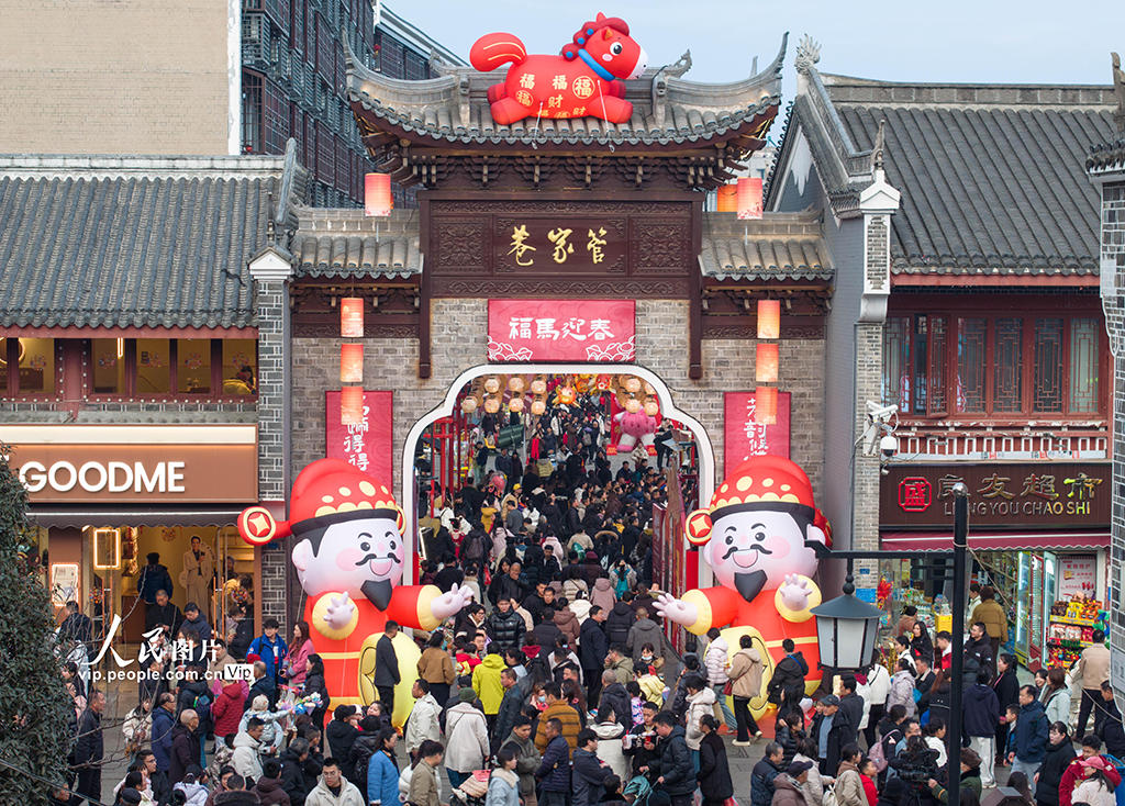 襄阳古城张灯结彩【3】