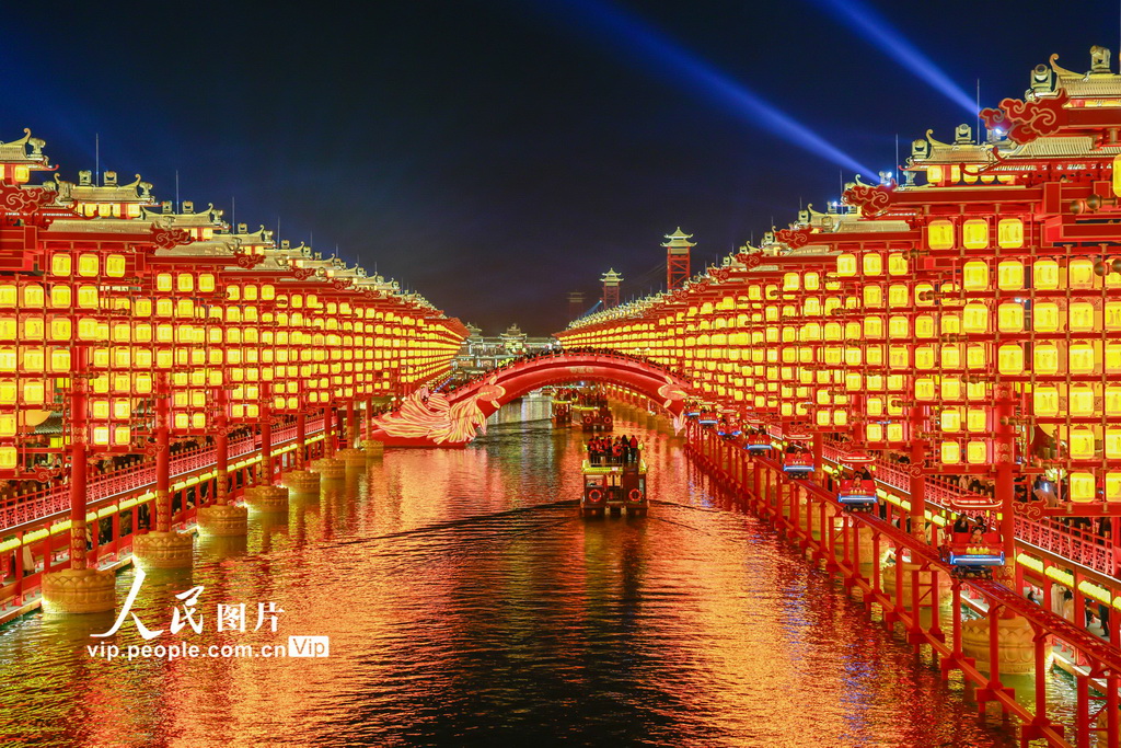 河北唐山：灯火璀璨耀老街 民俗欢腾迎八方客【3】