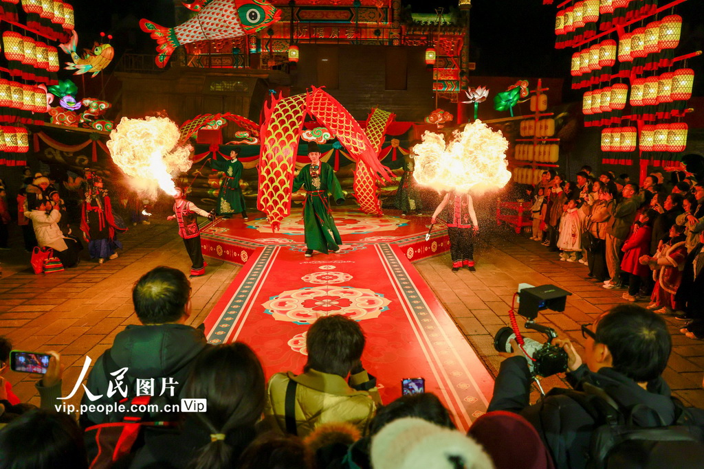 河北唐山：灯火璀璨耀老街 民俗欢腾迎八方客【4】