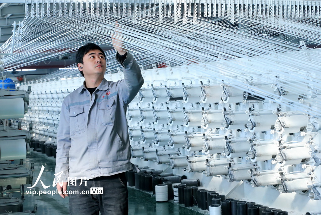 山东青岛:外贸企业干劲足 冲刺开门红【2】