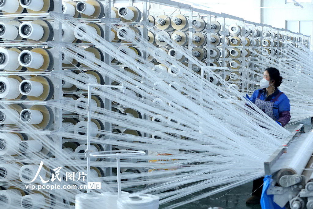 山东青岛：外贸企业干劲足 冲刺开门红【3】