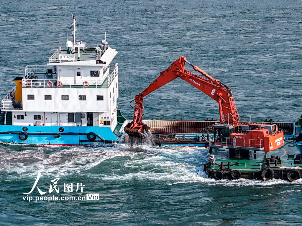 四川宜宾：长江航道养护疏浚工作稳步推进【5】