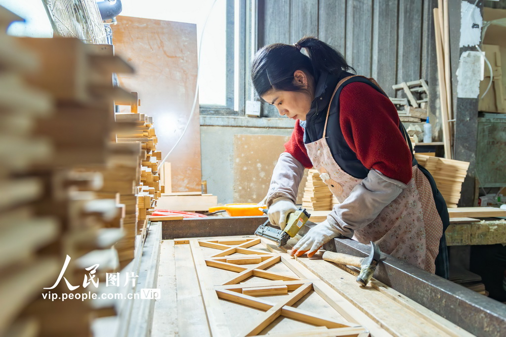 福建松溪：竹制品企业生产忙【2】