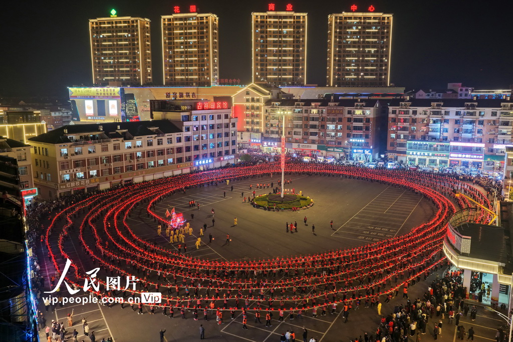 浙江东阳：舞龙灯