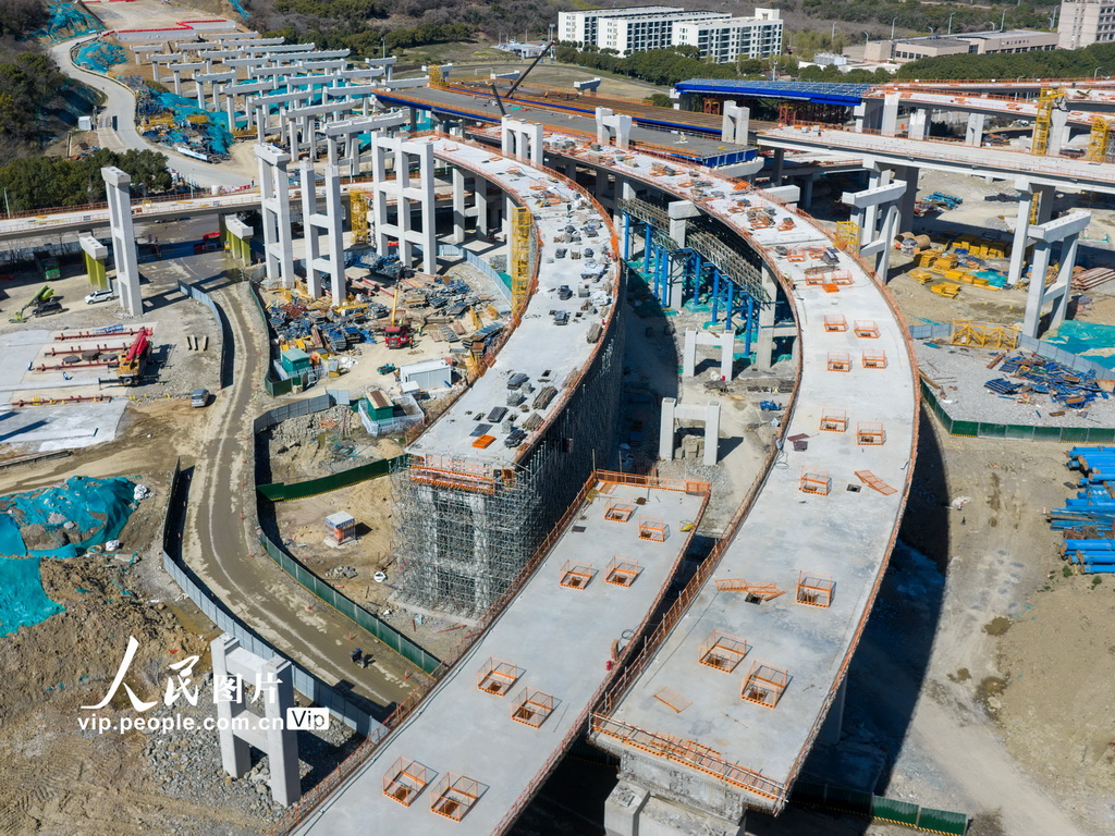 浙江宁波:杭甬复线宁波三期戚家山互通加速推进【4】