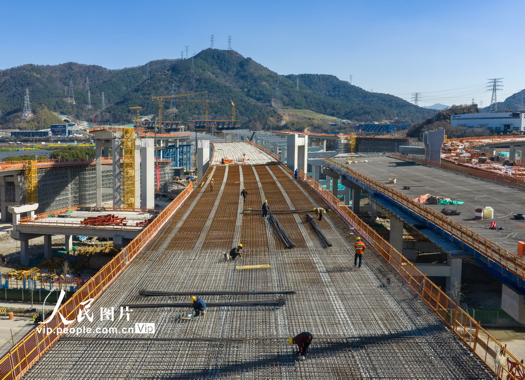 浙江宁波:杭甬复线宁波三期戚家山互通加速推进【8】