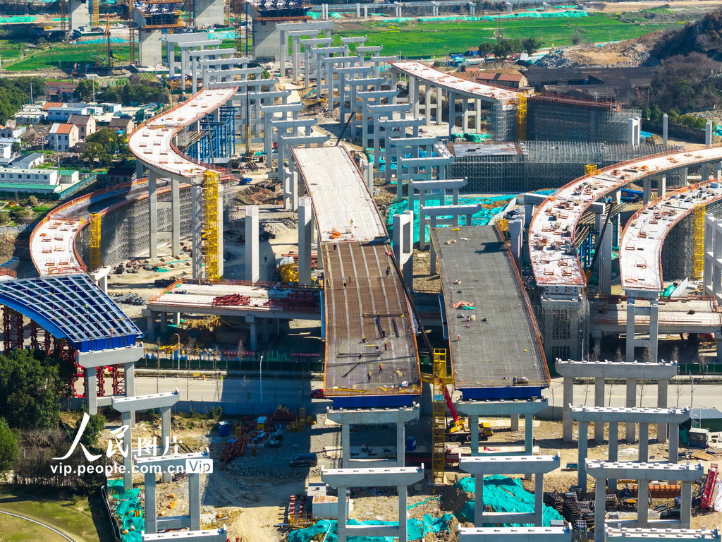 浙江宁波:杭甬复线宁波三期戚家山互通加速推进【10】