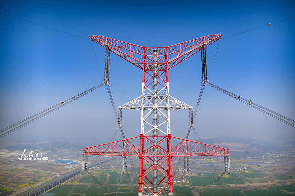 安徽枞阳:±800千伏金塘线安徽段长江大跨越线路检修【5】