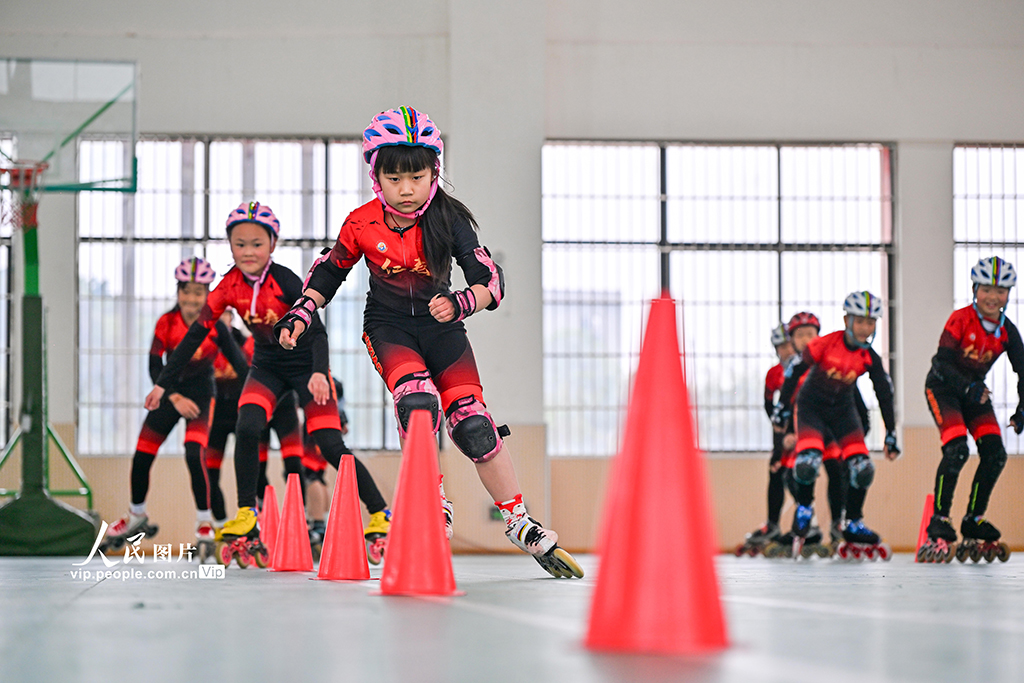 四川仁寿:轮滑运动进校园【4】