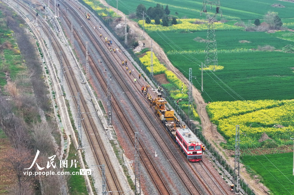 河南南阳：焦柳铁路换轨【5】