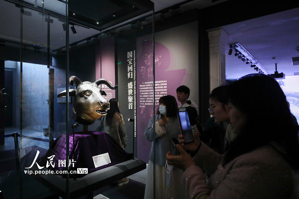 河南洛阳：“圆明园兽首暨海外回流文物特展”举行【3】