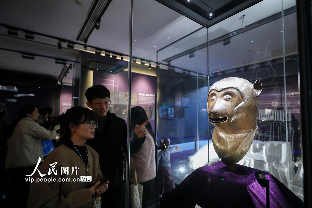 河南洛阳：“圆明园兽首暨海外回流文物特展”举行【5】