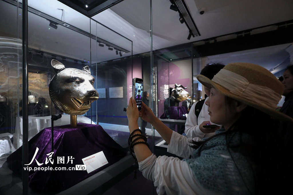 河南洛阳：“圆明园兽首暨海外回流文物特展”举行【6】