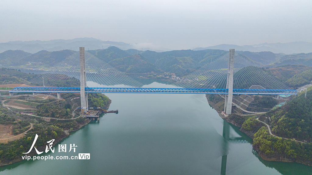 湖北十堰:西十高铁启动联调联试【4】