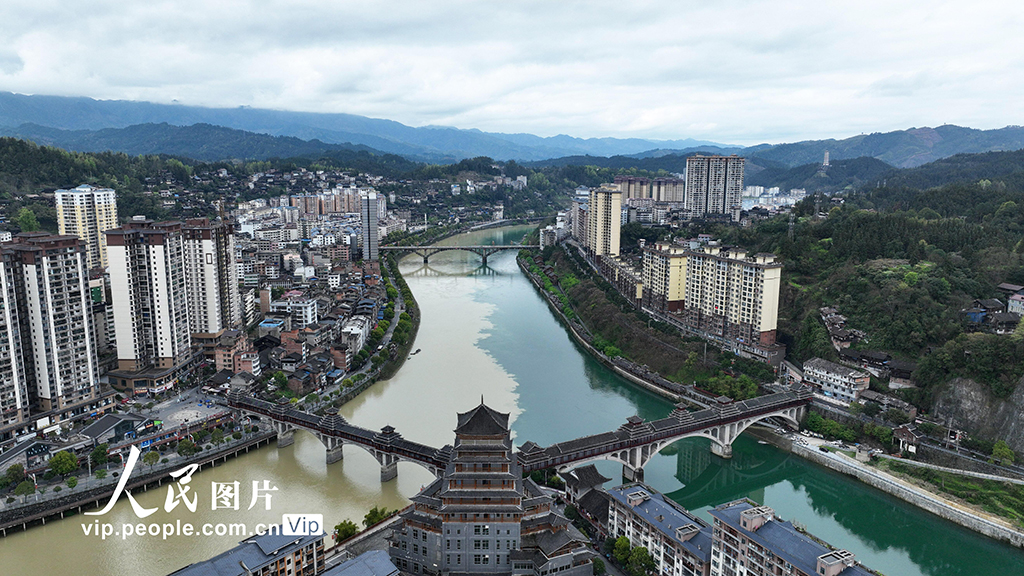 贵州锦屏：雨后河流“泾渭分明”【4】