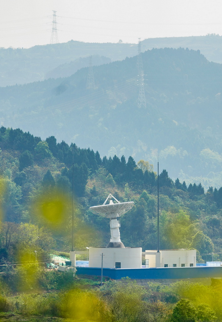 3月28日拍摄的位于四川天府新区眉山片区的环天星座卫星地面接收站。