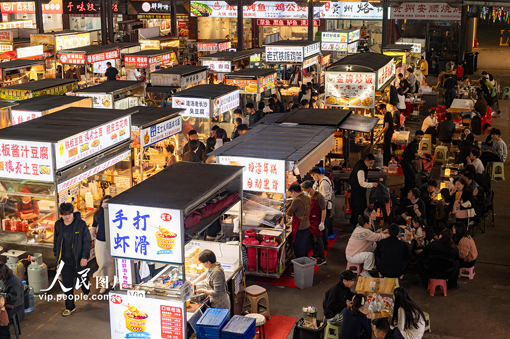 浙江金华：夜市火热引客来【7】