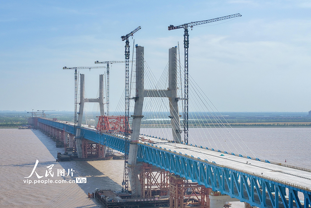 江苏启东:崇启公铁长江大桥建设正酣【5】
