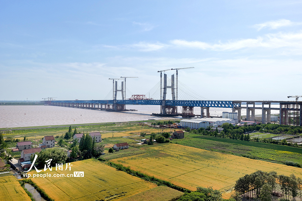 江苏启东:崇启公铁长江大桥建设正酣【4】