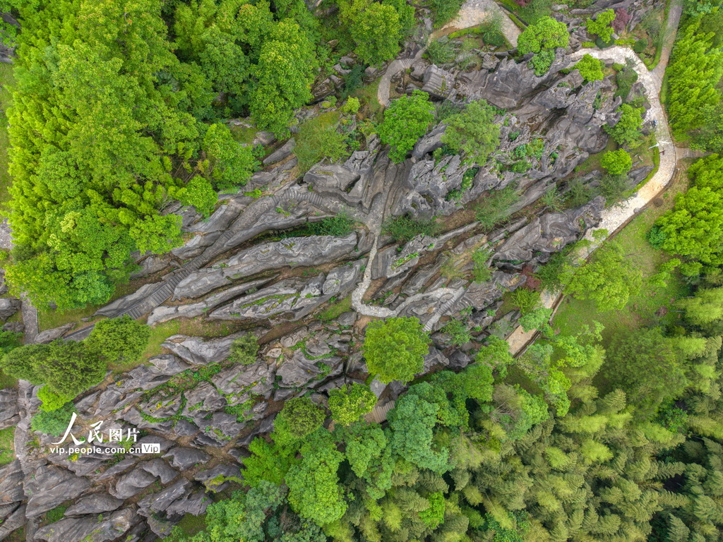 2026年5月26日拍摄的重庆龙鳞石海景区风景。